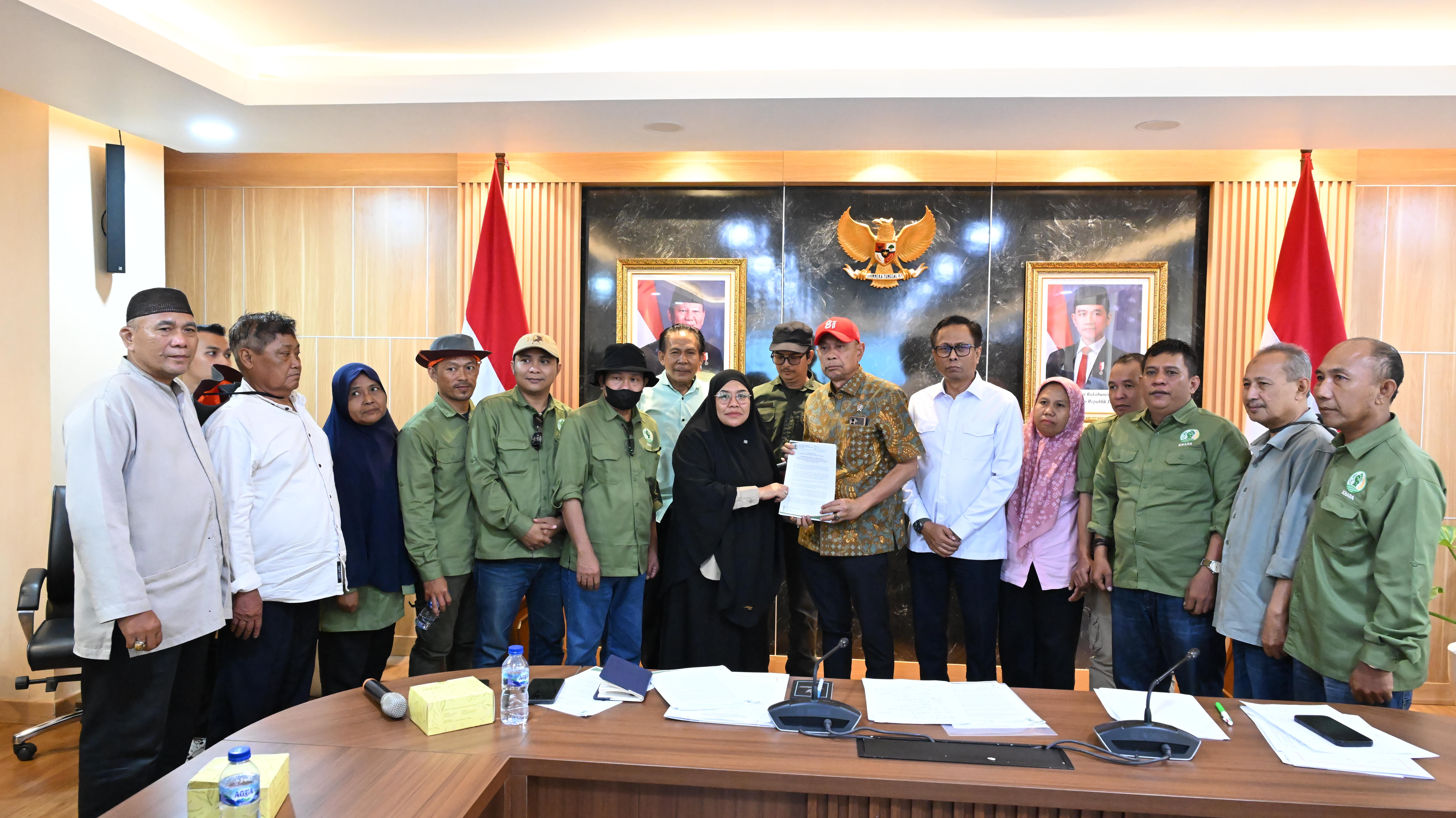 Suasana audiensi Hari Tani Nasional 2026 antara KNARA dan Kemensetneg